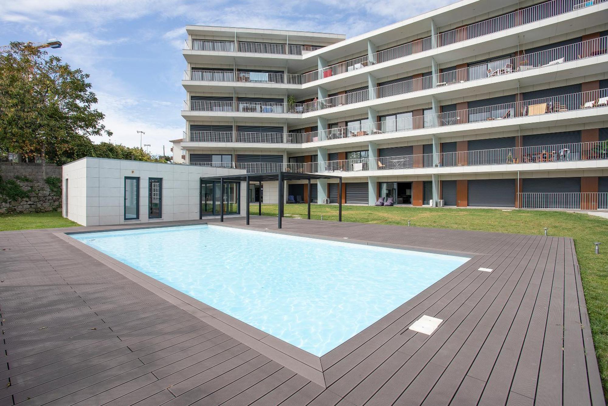 Apartment Liiiving In - Dragao Pool View *