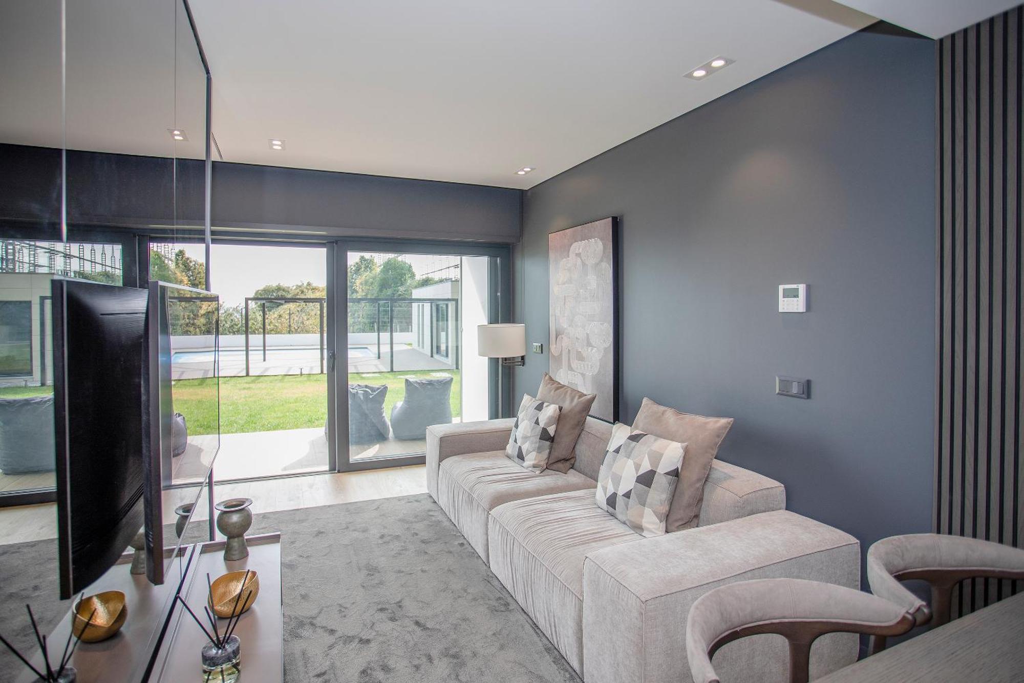 Liiiving In - Dragao Pool View Apartment Porto