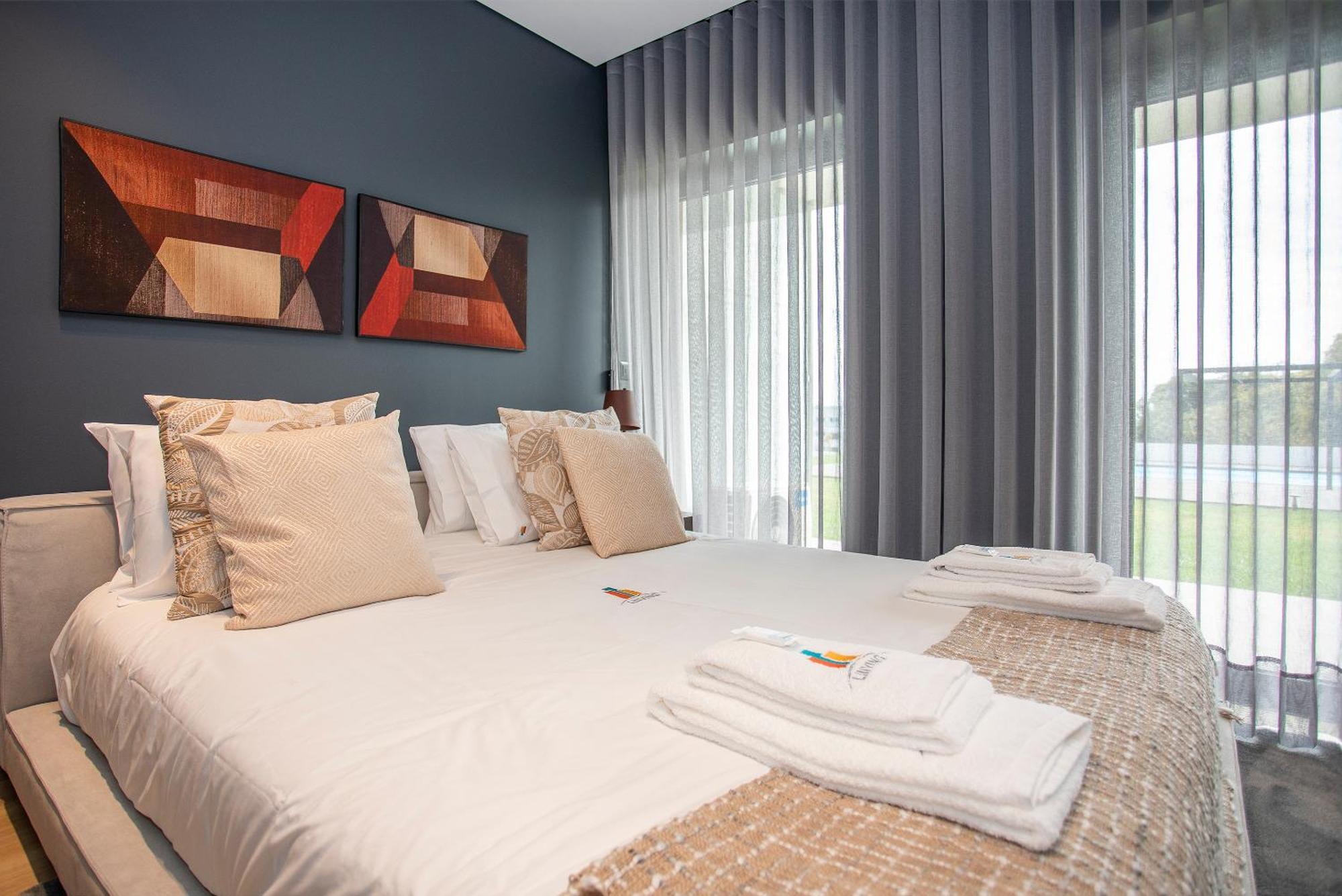 Appartement Liiiving In - Dragao Pool View Porto